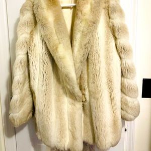Fashion fur, got small for me otherwise i would never sell